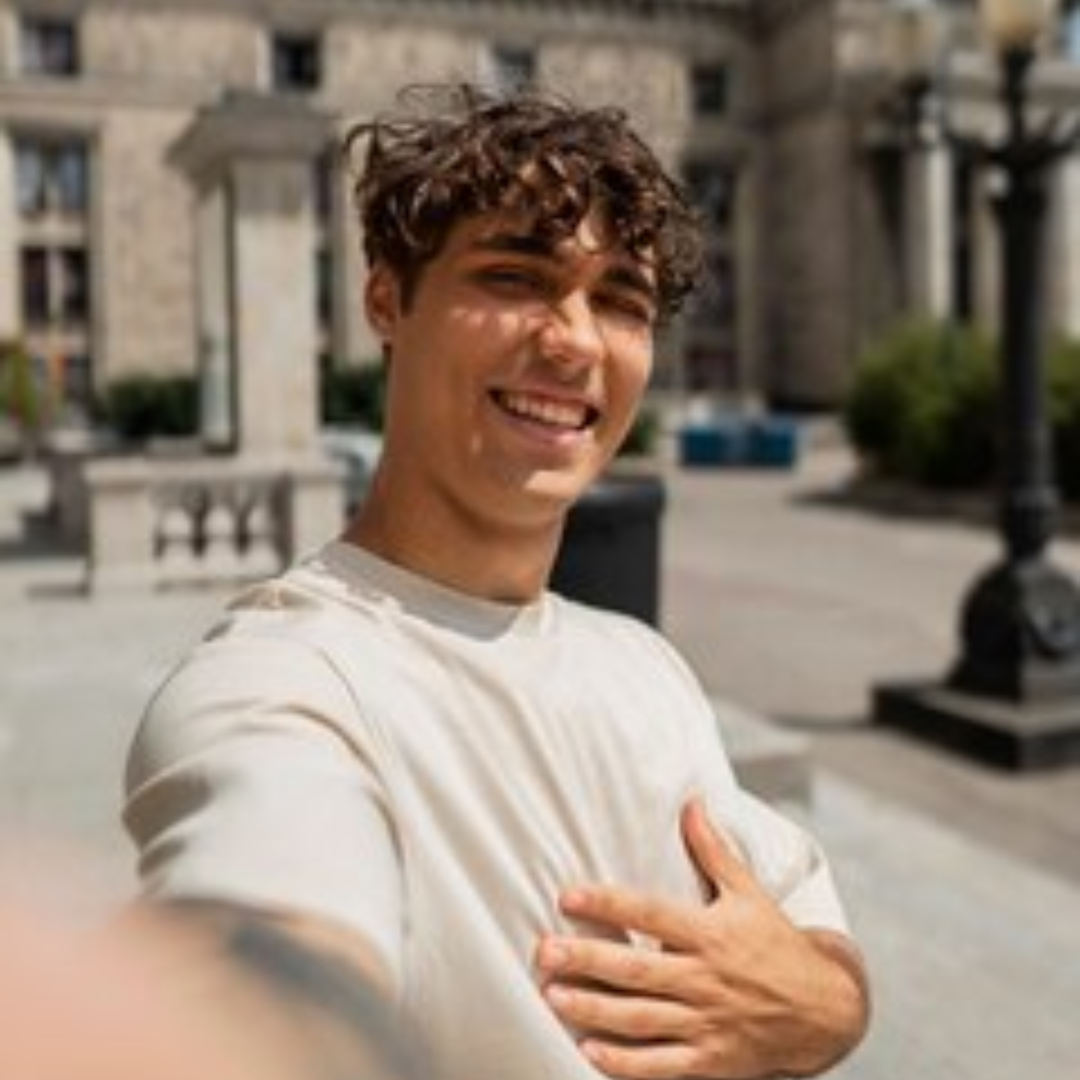 <em><strong>Juan Antonio P.</strong></em>